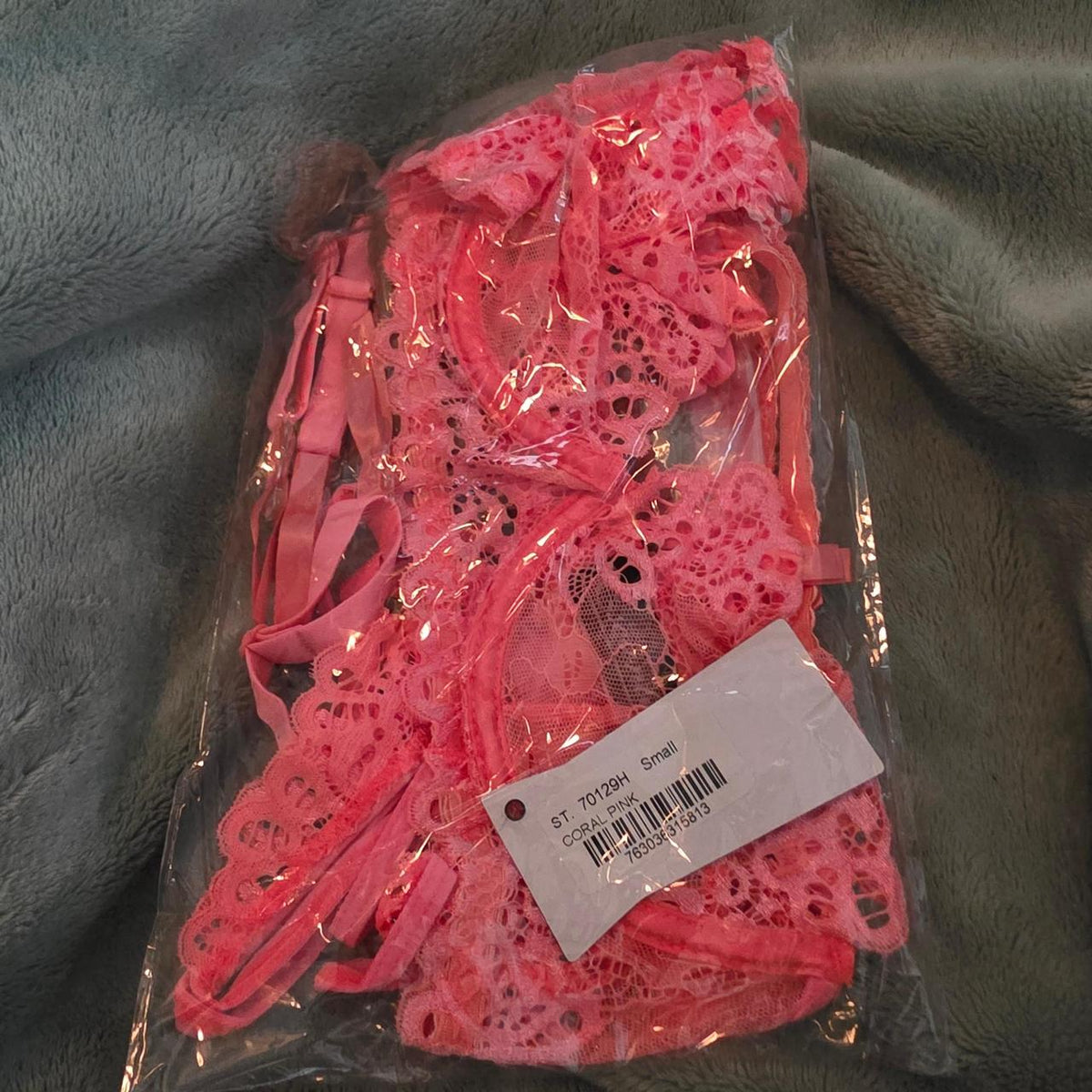 coral pink lace bra panties garterbelt includes Hose - Image 5