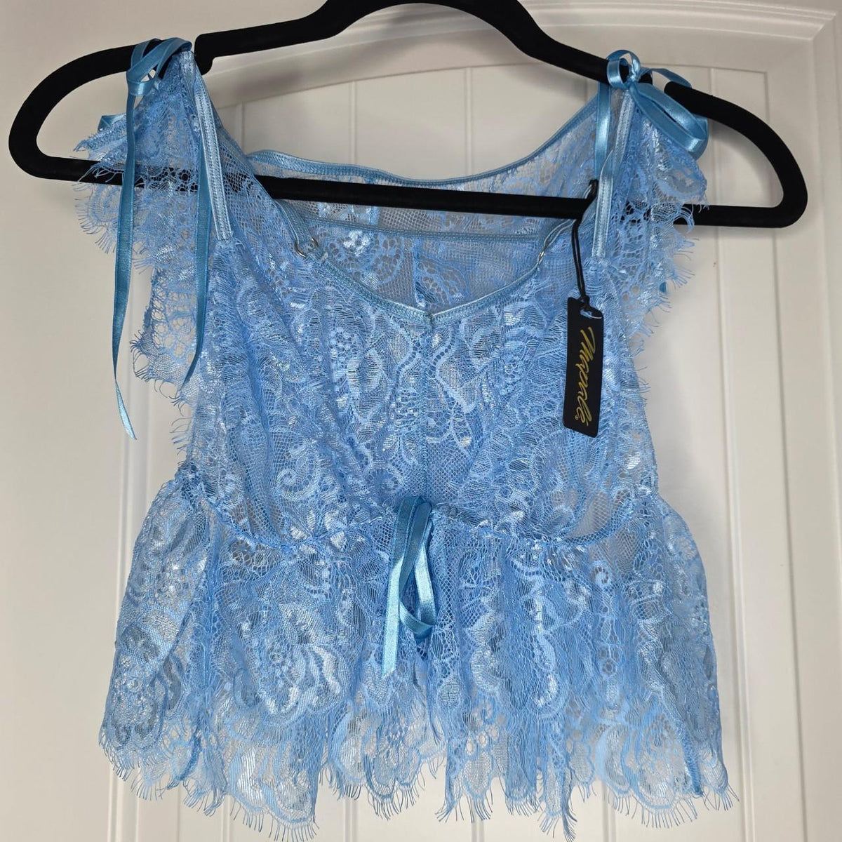 Blue lace lingerie two piece set with floral design #lingerie #floral - Image 6