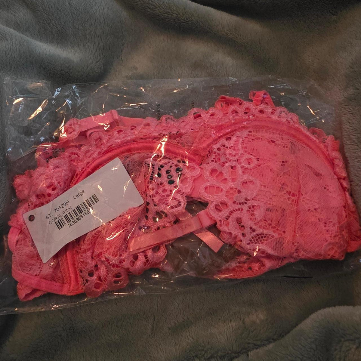coral pink lace bra panties garterbelt includes Hose - Image 4