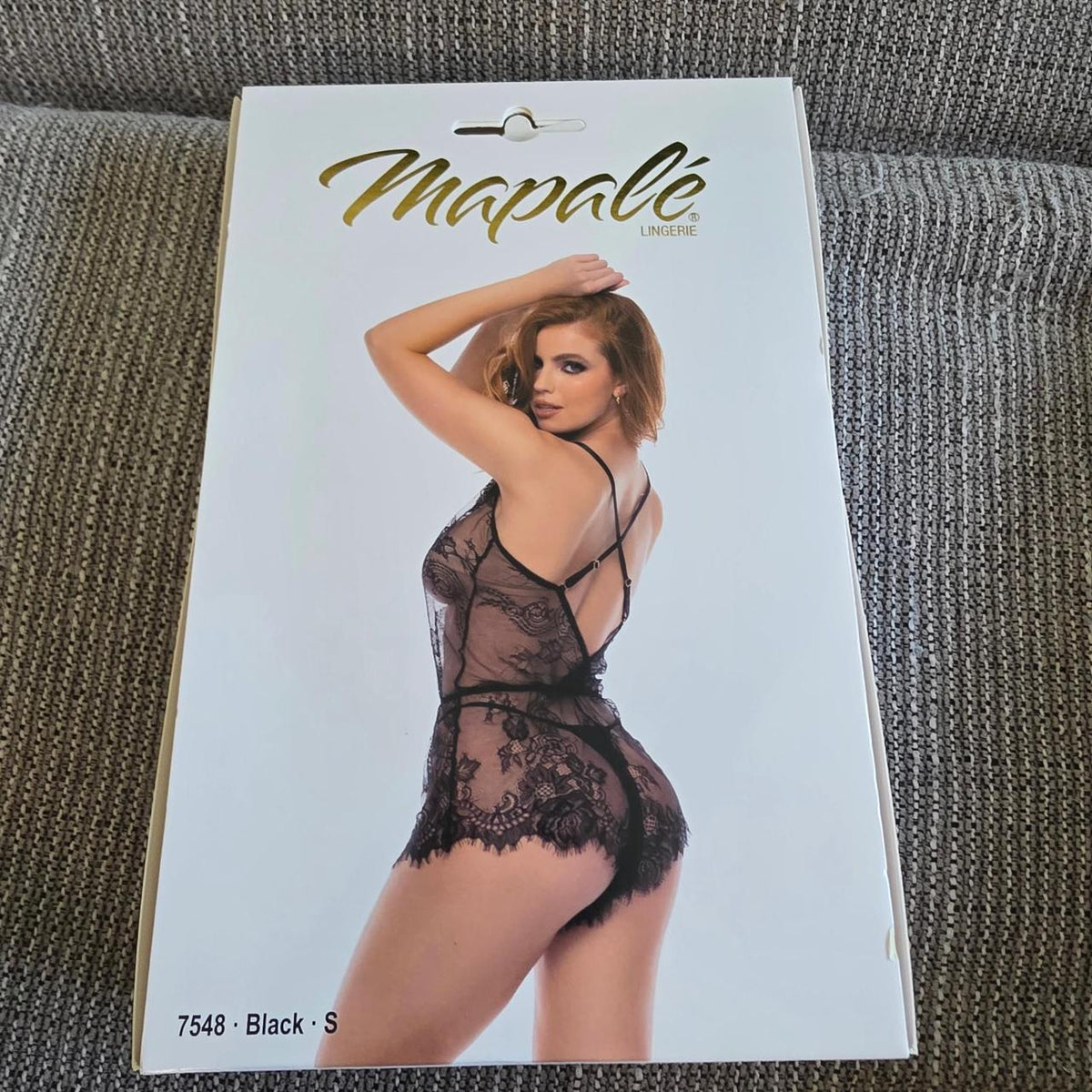 Black lace bodysuit with floral design - Image 5