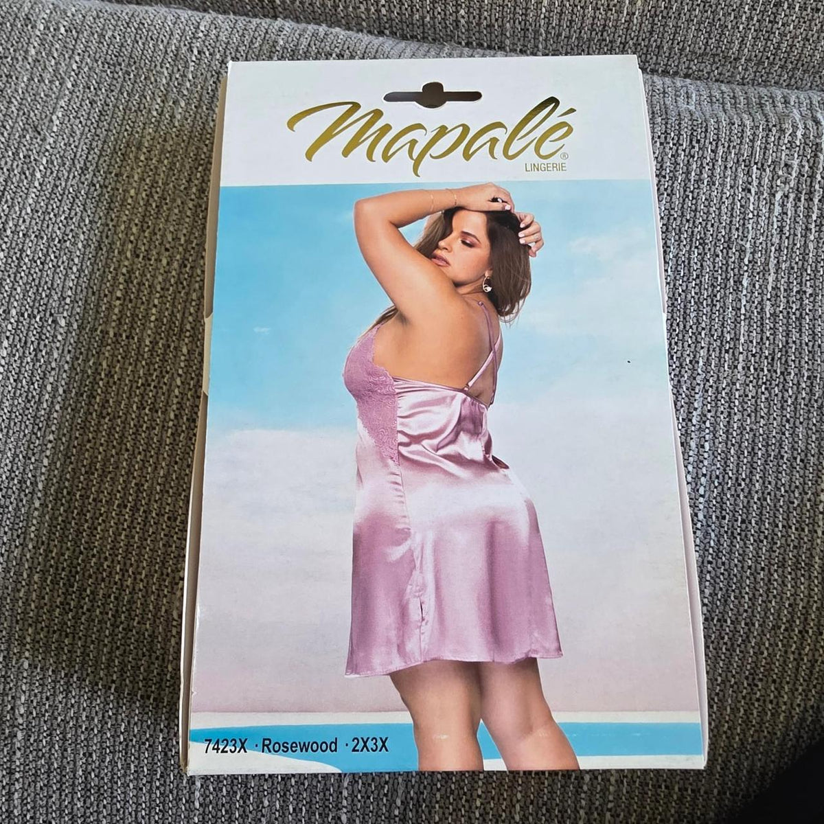 Mapale pink satin slip dress with lace trim in size 2x/3x - Image 3