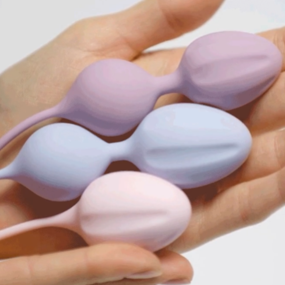 Total V Kegel Ball Set